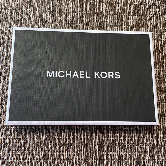 BNIB Michael Kors Slim Bifold Wallet & Keyfob Box Set - Picture 9 of 10